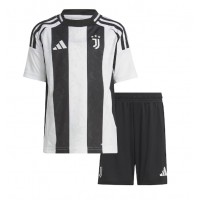 Fotbalové Dres Juventus Dětské Domácí 2024-25 Krátký Rukáv (+ trenýrky)